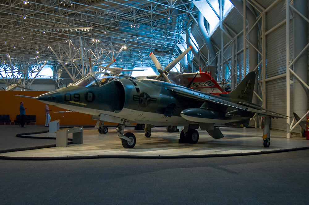 This US Marine Corps AV-8A shows the features of the first generation Harrier: a pointed nose with boom, an uninterupted curved leading edge of vertical stabiliser with intake at the root and a canopy flush with the top of the fuselage. Image