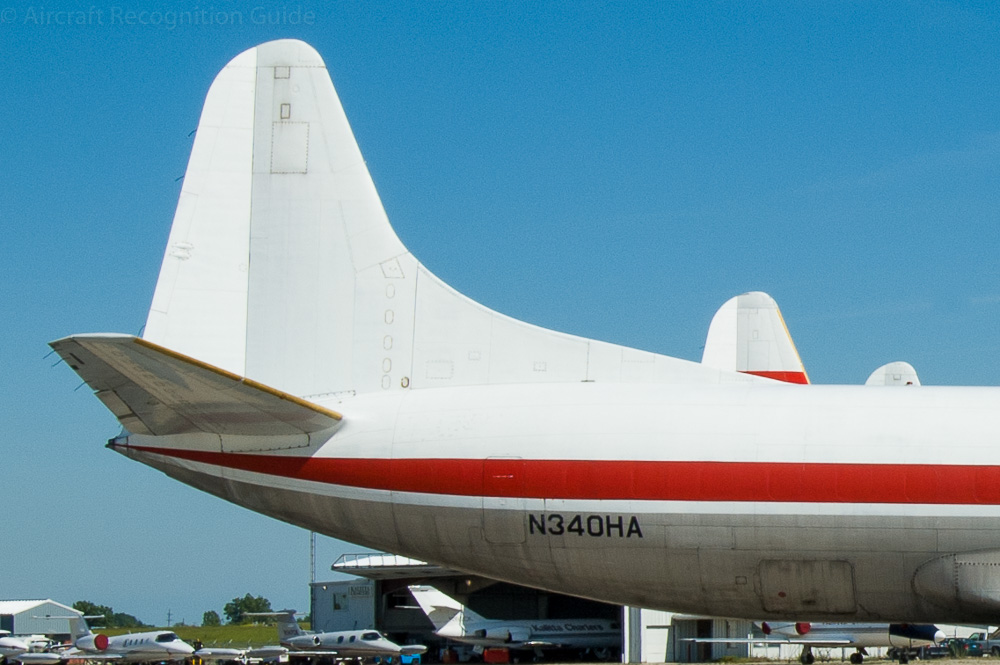 The tail of the L-188 is similar to that of the Vickers Viscount and Convairliners: curved from the dorsal fin over the top of the vertical stabiliser. Image