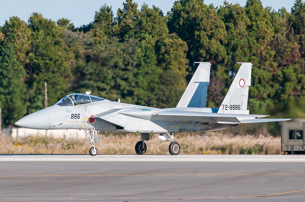 Japanese Air Self-Defence Force F-15Js are externally identical to the USAF F-15C except for the top of the left vertical fin and longer blade antenna under the nose. Image