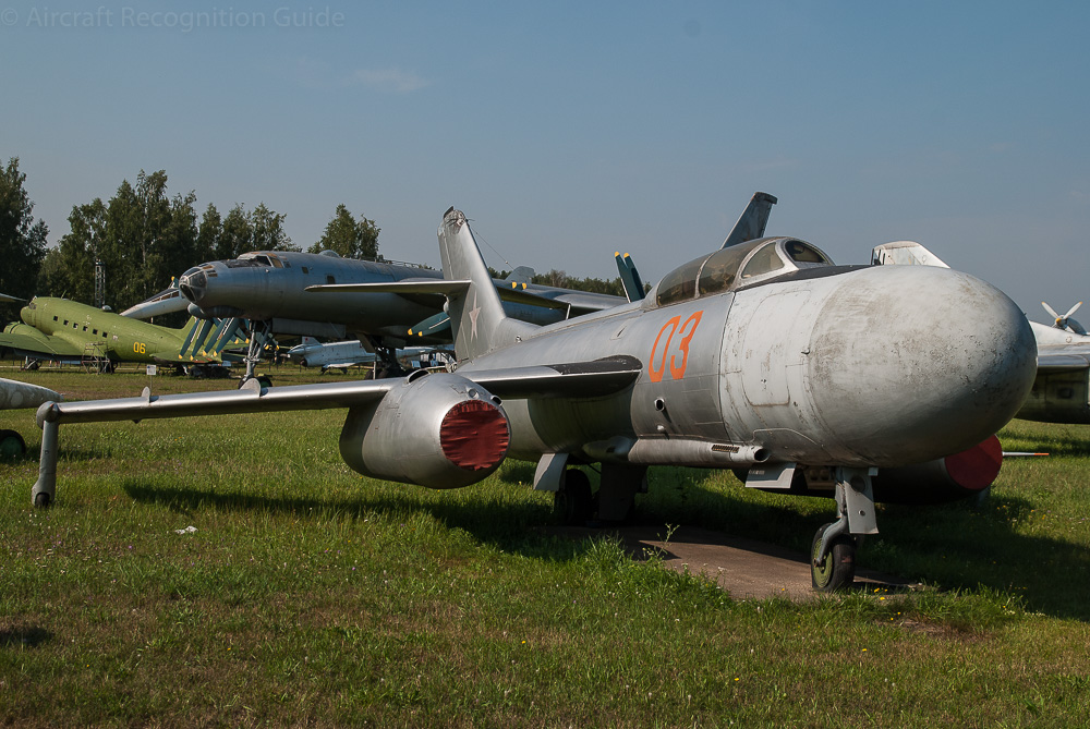 yak 25m